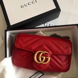 Gucci marmont supermini red